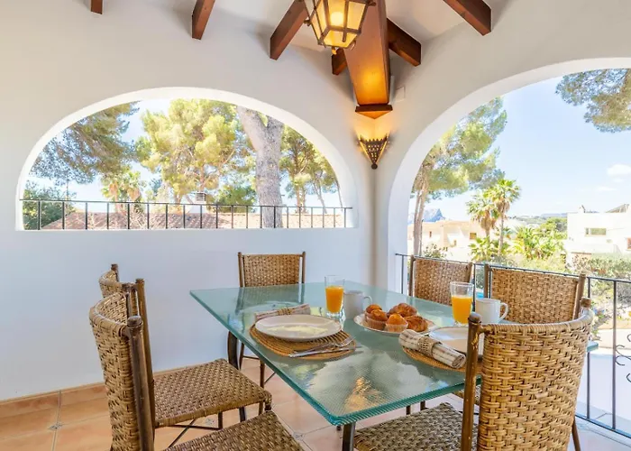 Rakhi Moraira