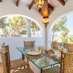 Rakhi Moraira